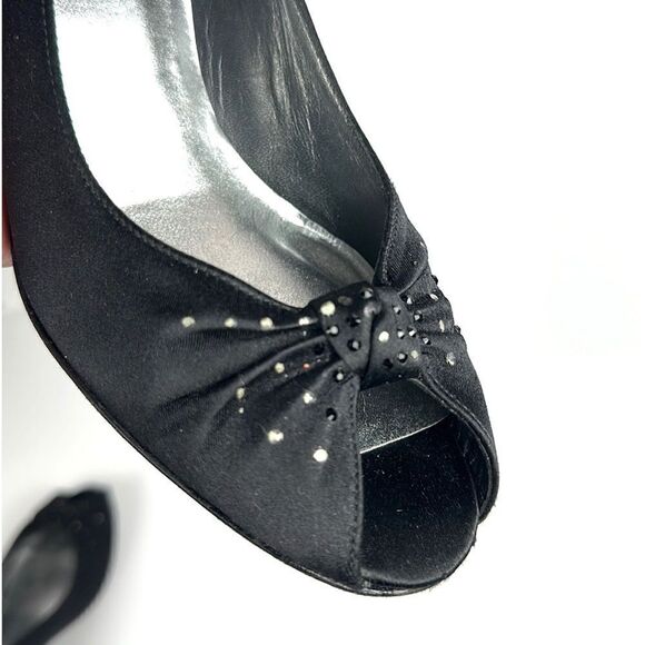 Stuart Weitzman Black Peau De Soie Satin
Peep Toe Tonal Rhinestone Accent Pumps - Picture 8 of 12
